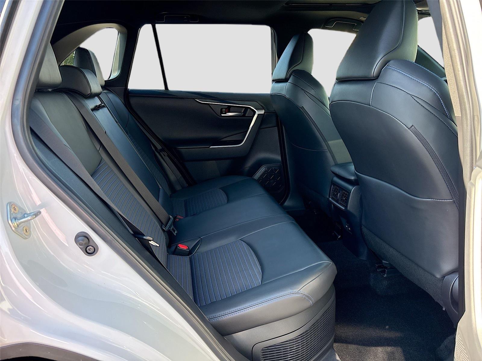 2025 Toyota RAV4 Hybrid XSE