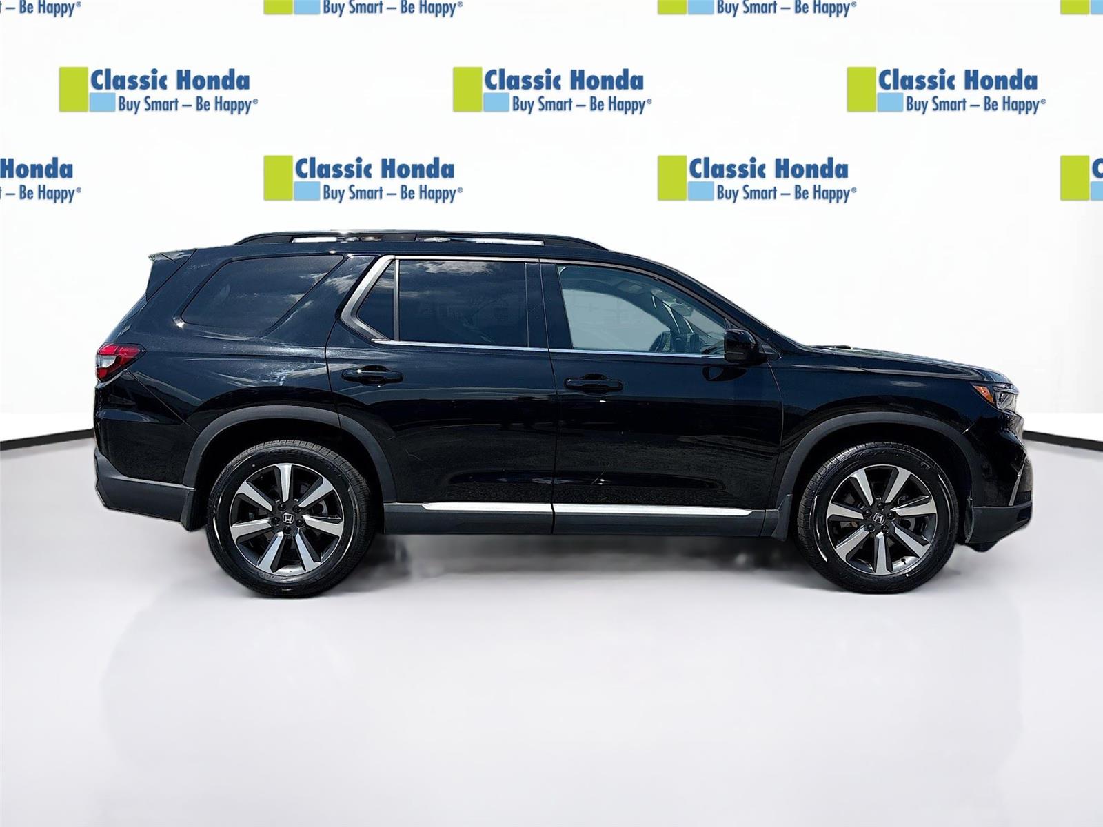2024 Honda Pilot Touring