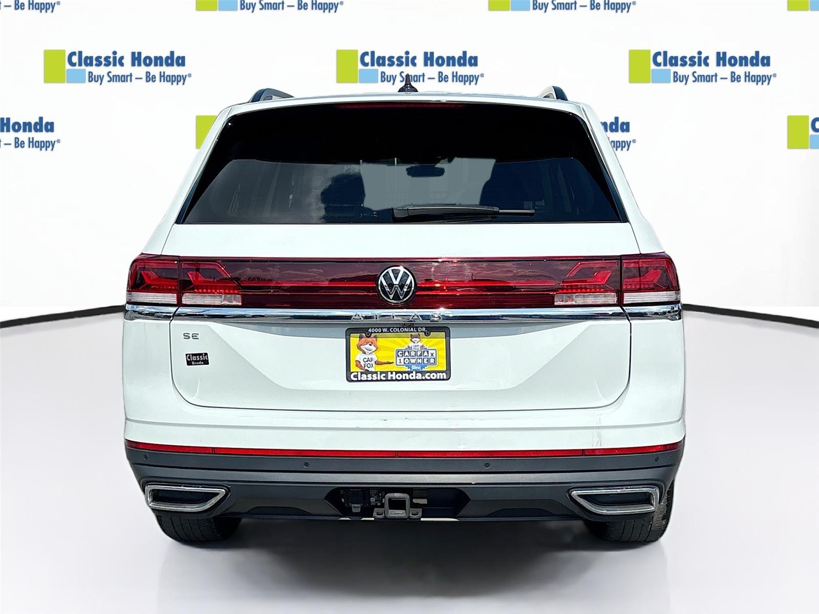 2025 Volkswagen Atlas 2.0T SE w/Technology
