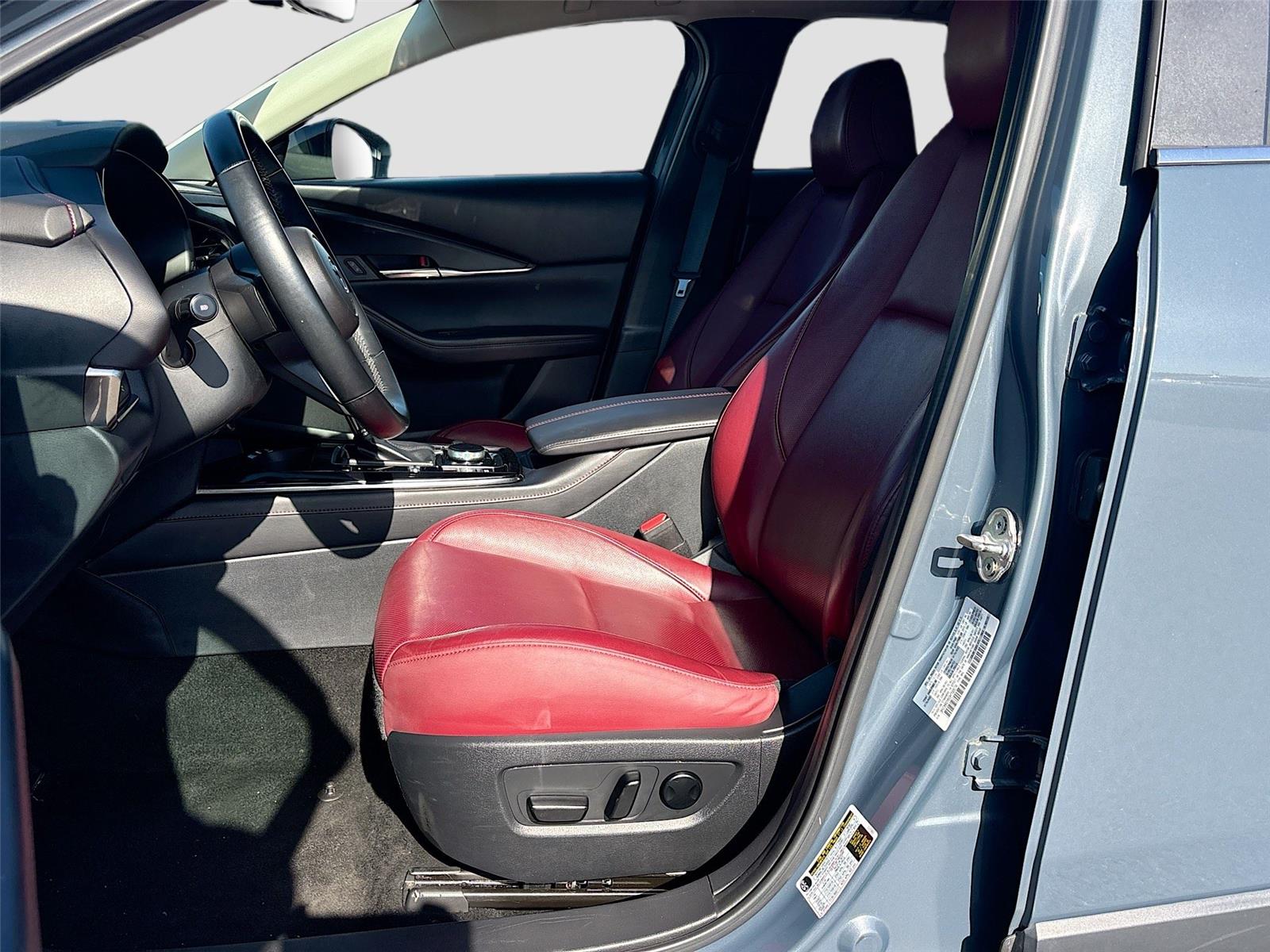 2025 Mazda CX-30 2.5 S Carbon Edition