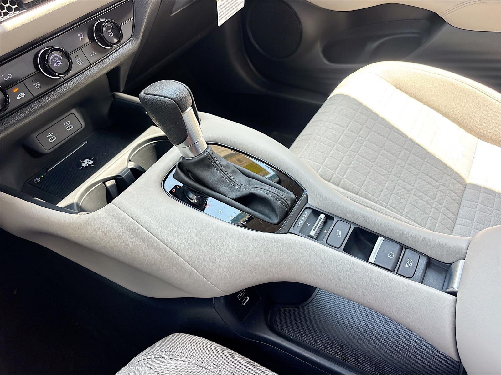2026 Honda HR-V LX