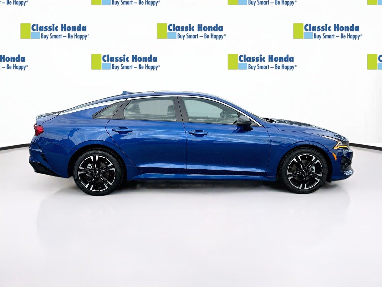 2024 Kia K5 GT-Line