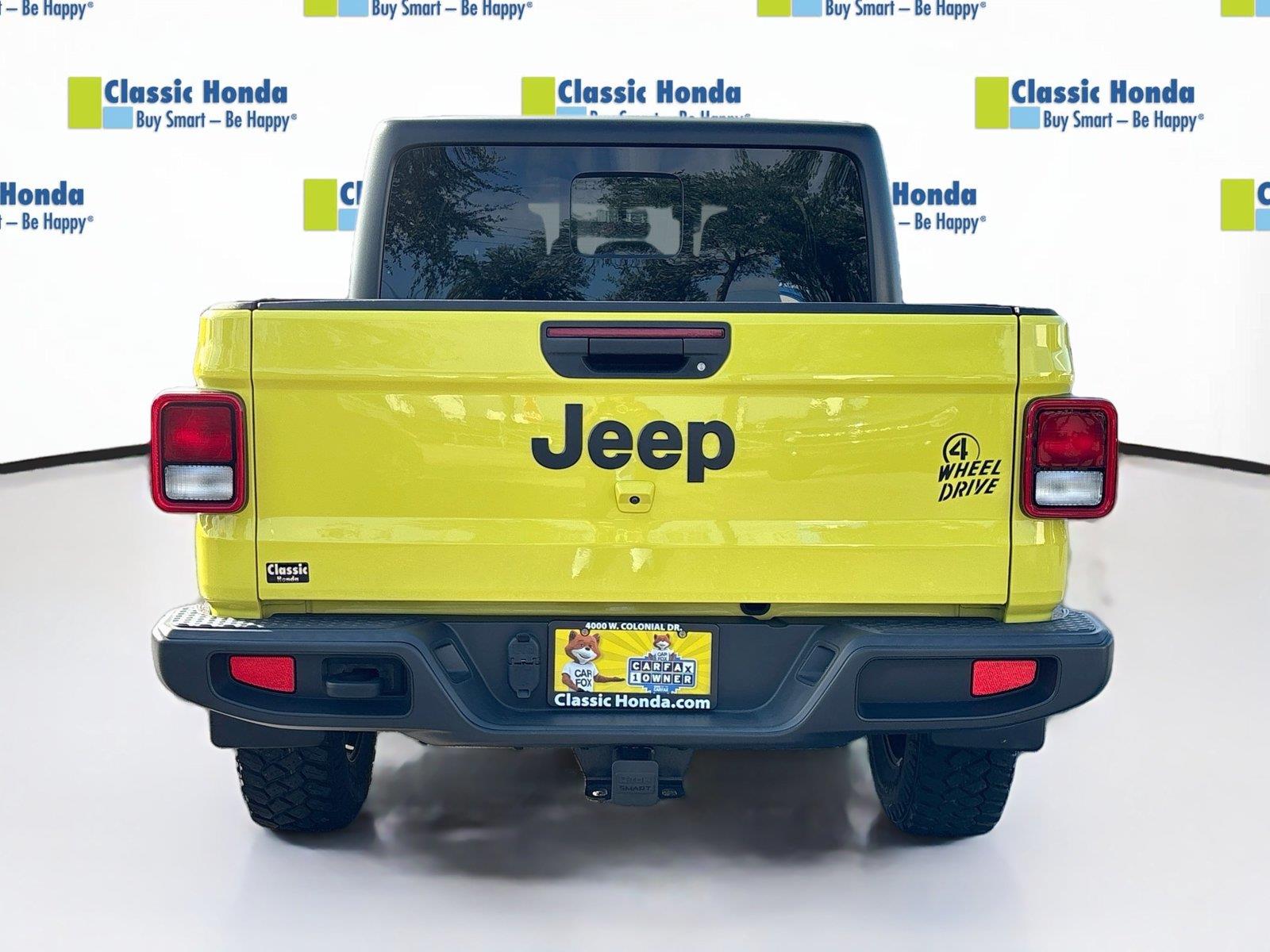 2023 Jeep Gladiator Willys