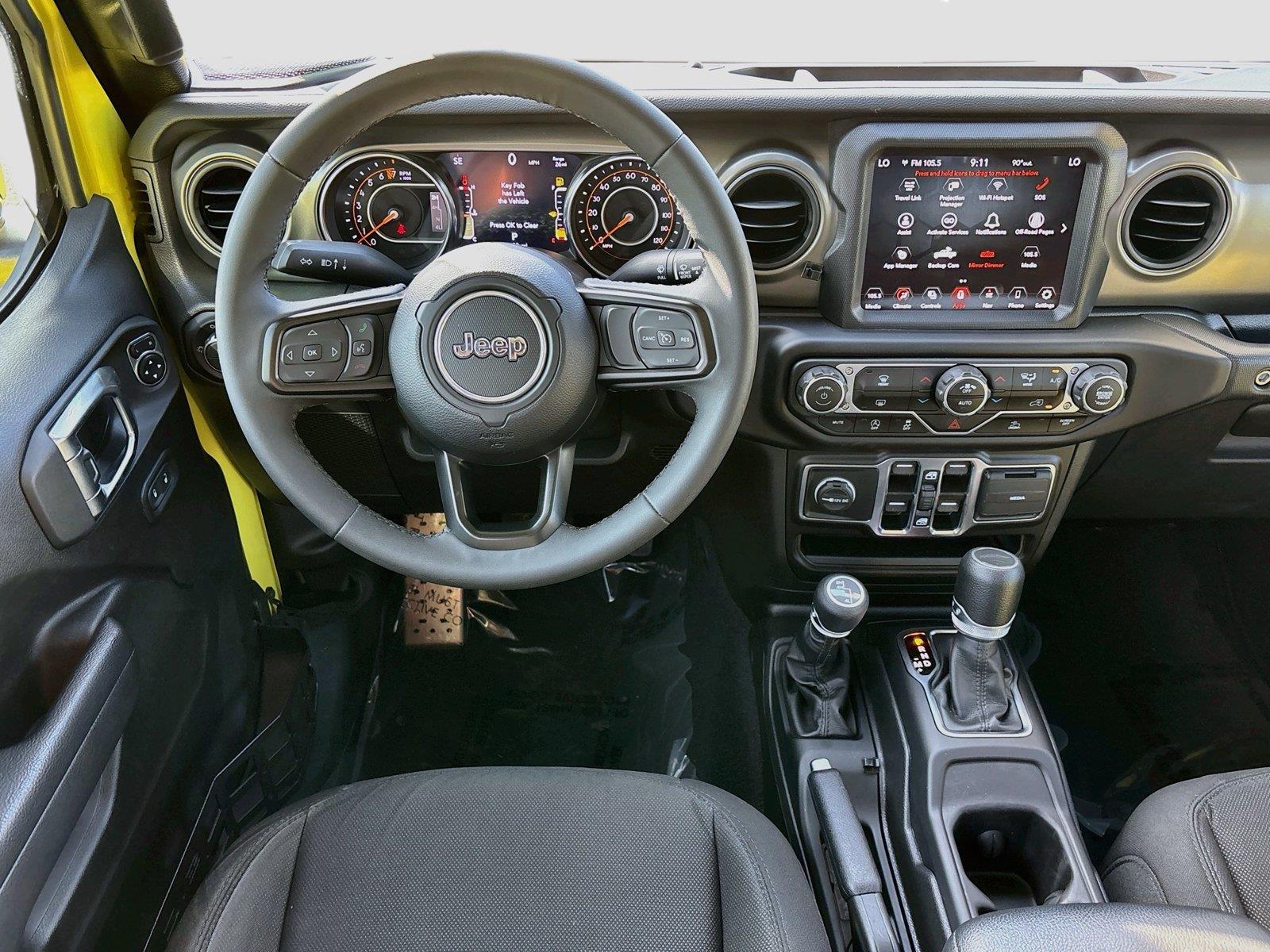 2023 Jeep Gladiator Willys