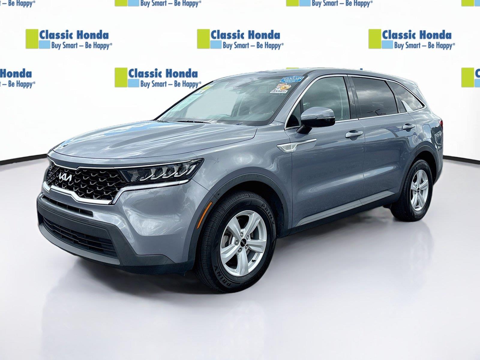 2023 Kia Sorento LX