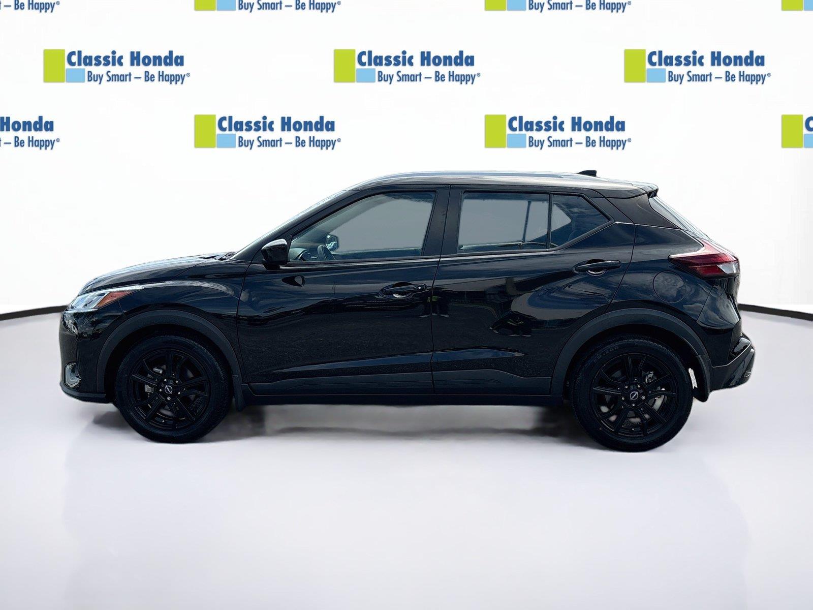 2023 Nissan Kicks SV