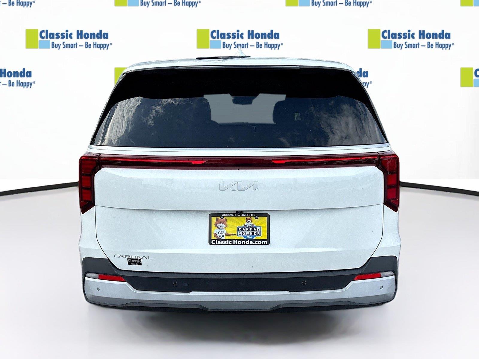 2025 Kia Carnival LXS