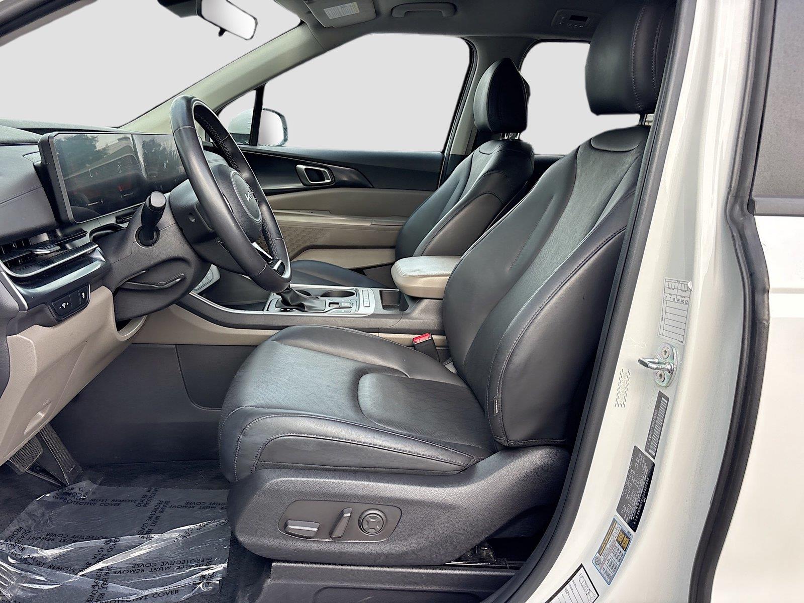 2025 Kia Carnival LXS