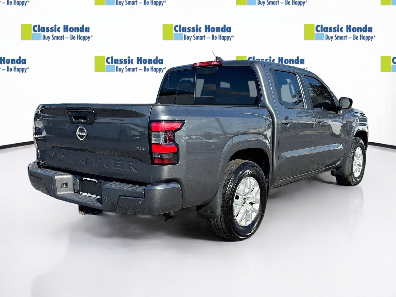 2023 Nissan Frontier SV