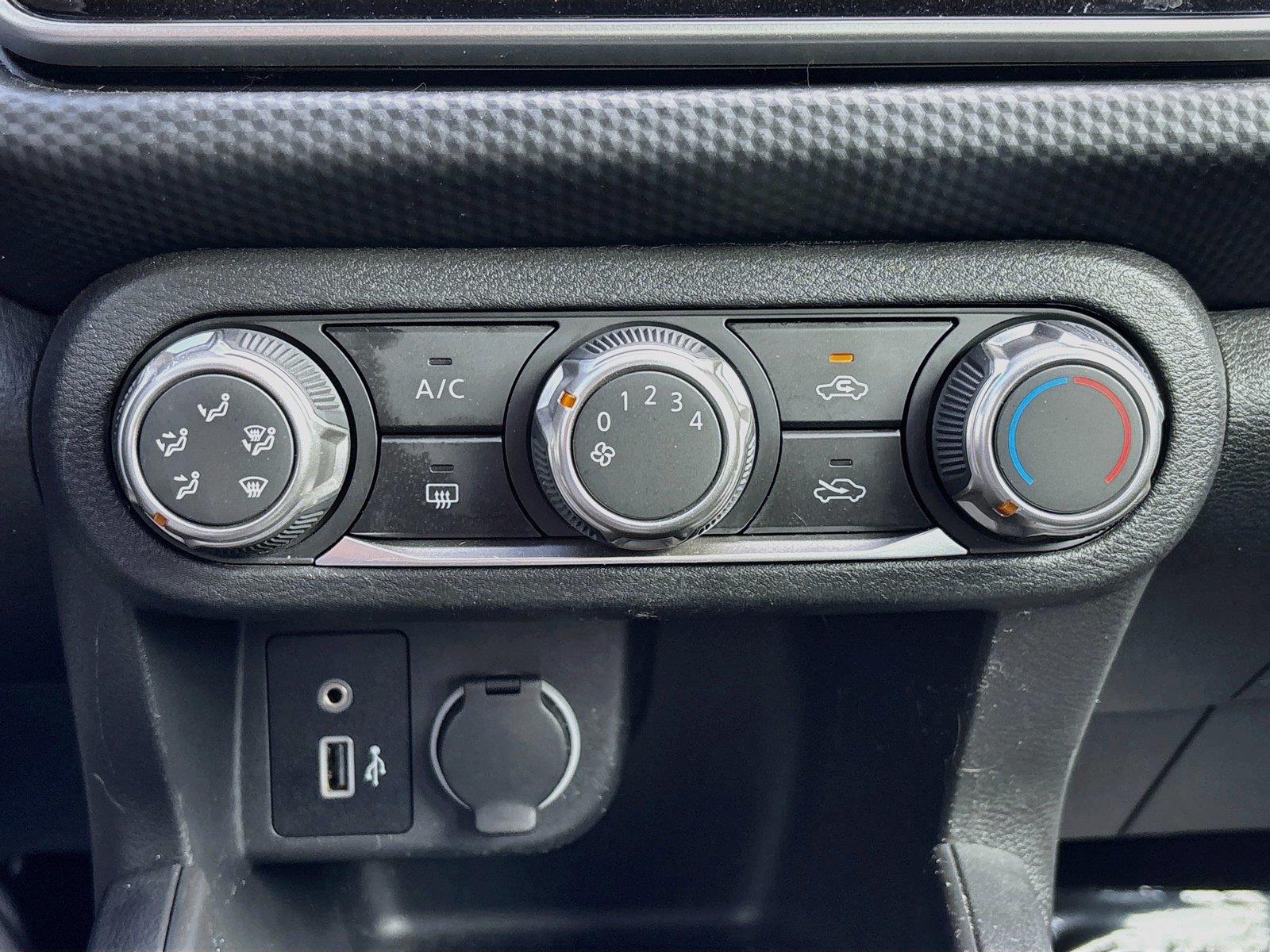 2021 Nissan Kicks S