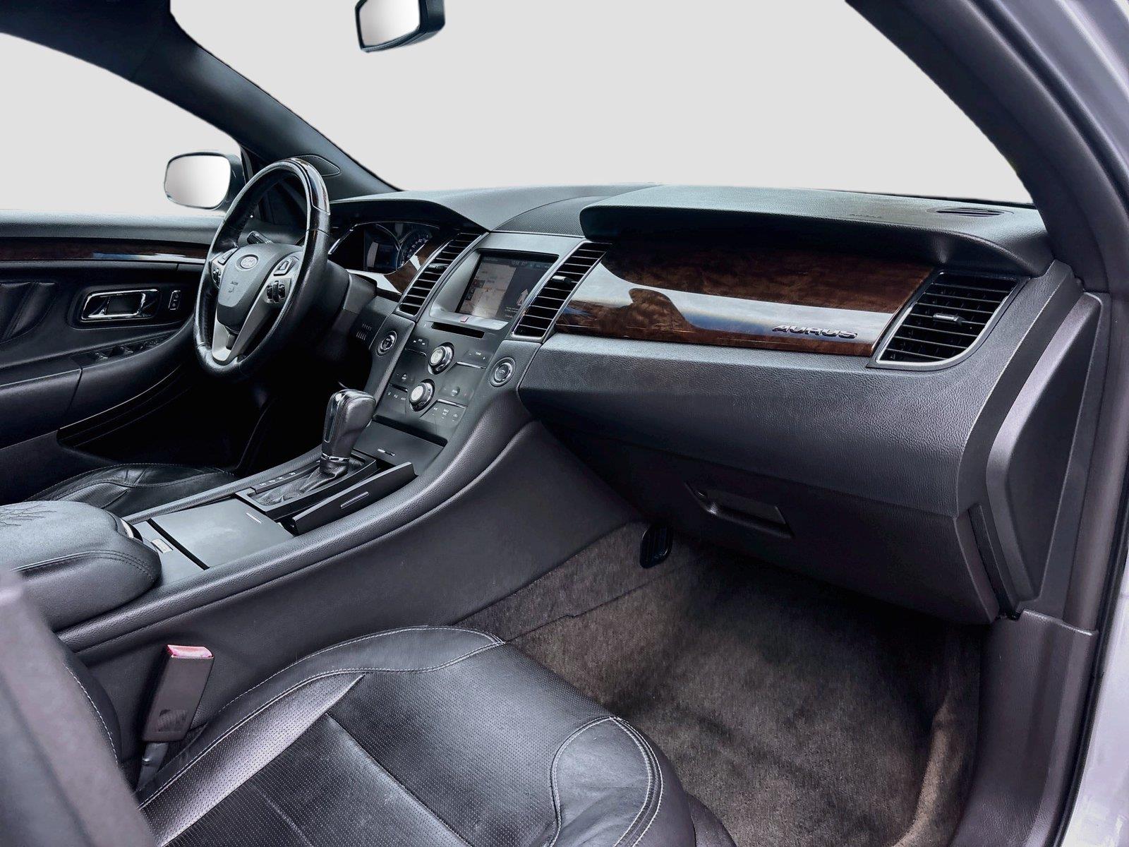 2014 Ford Taurus Limited
