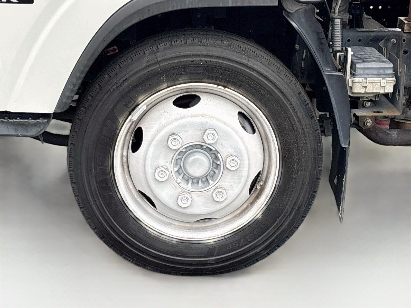 2022 ISUZU TRUCKS NRR