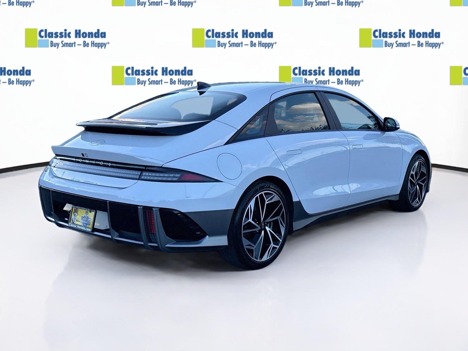 2023 Hyundai IONIQ 6 SEL