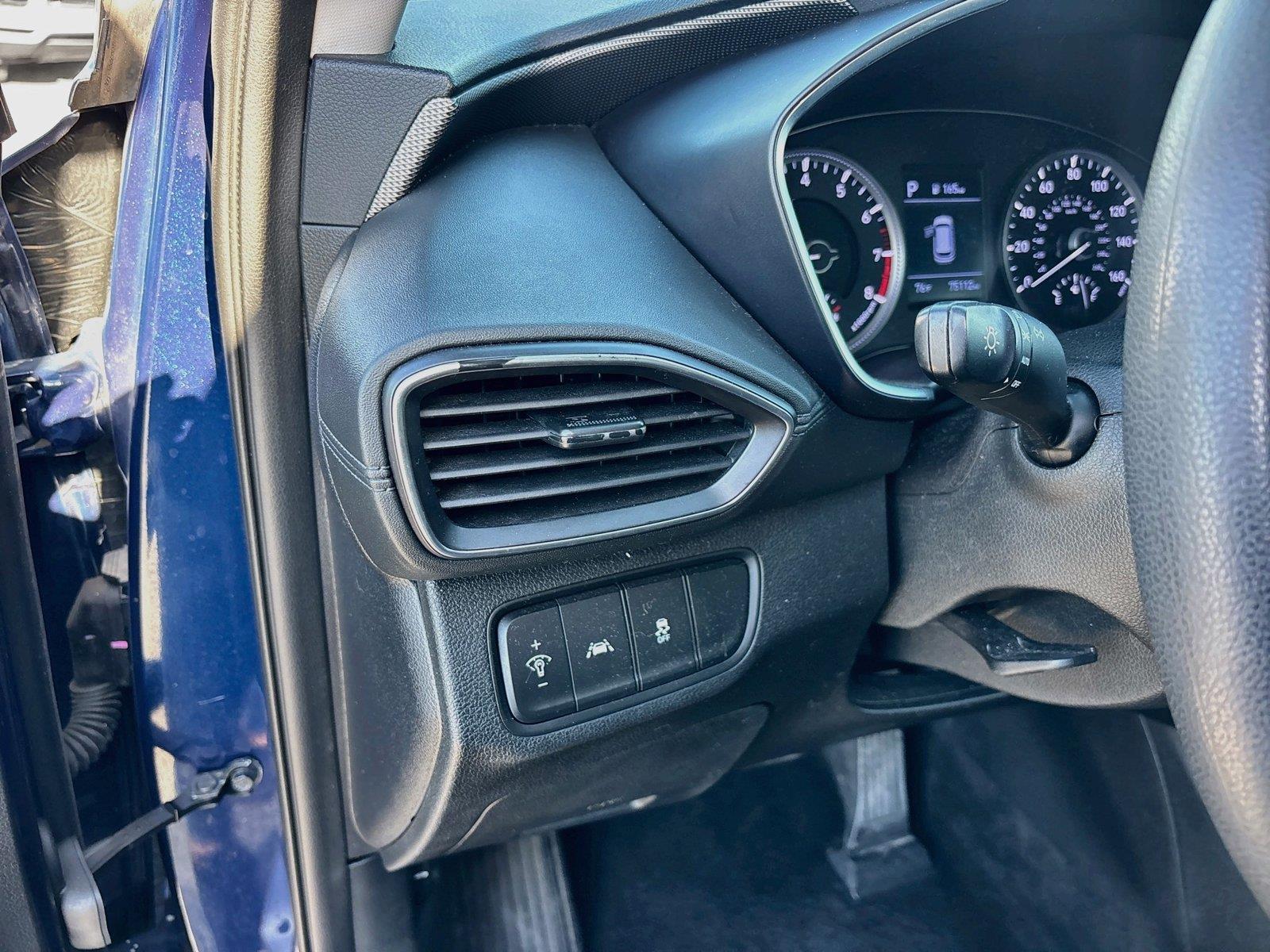 2020 Hyundai Santa Fe SE