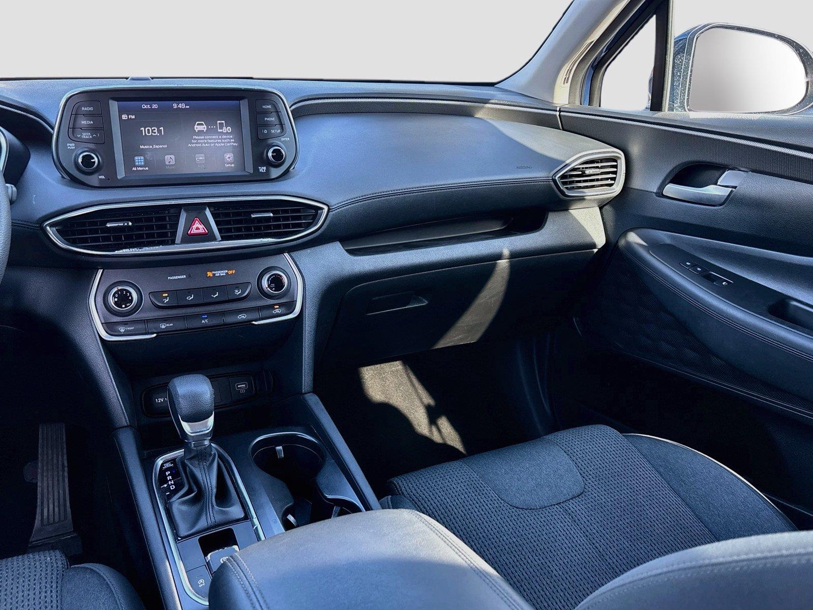 2020 Hyundai Santa Fe SE