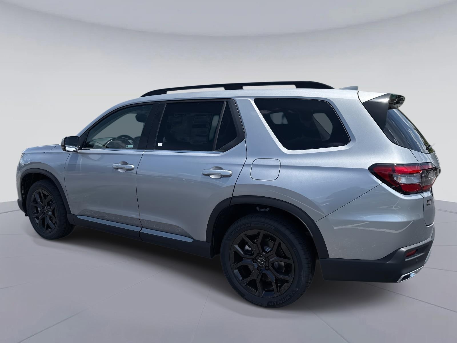 2025 Honda Pilot Touring+