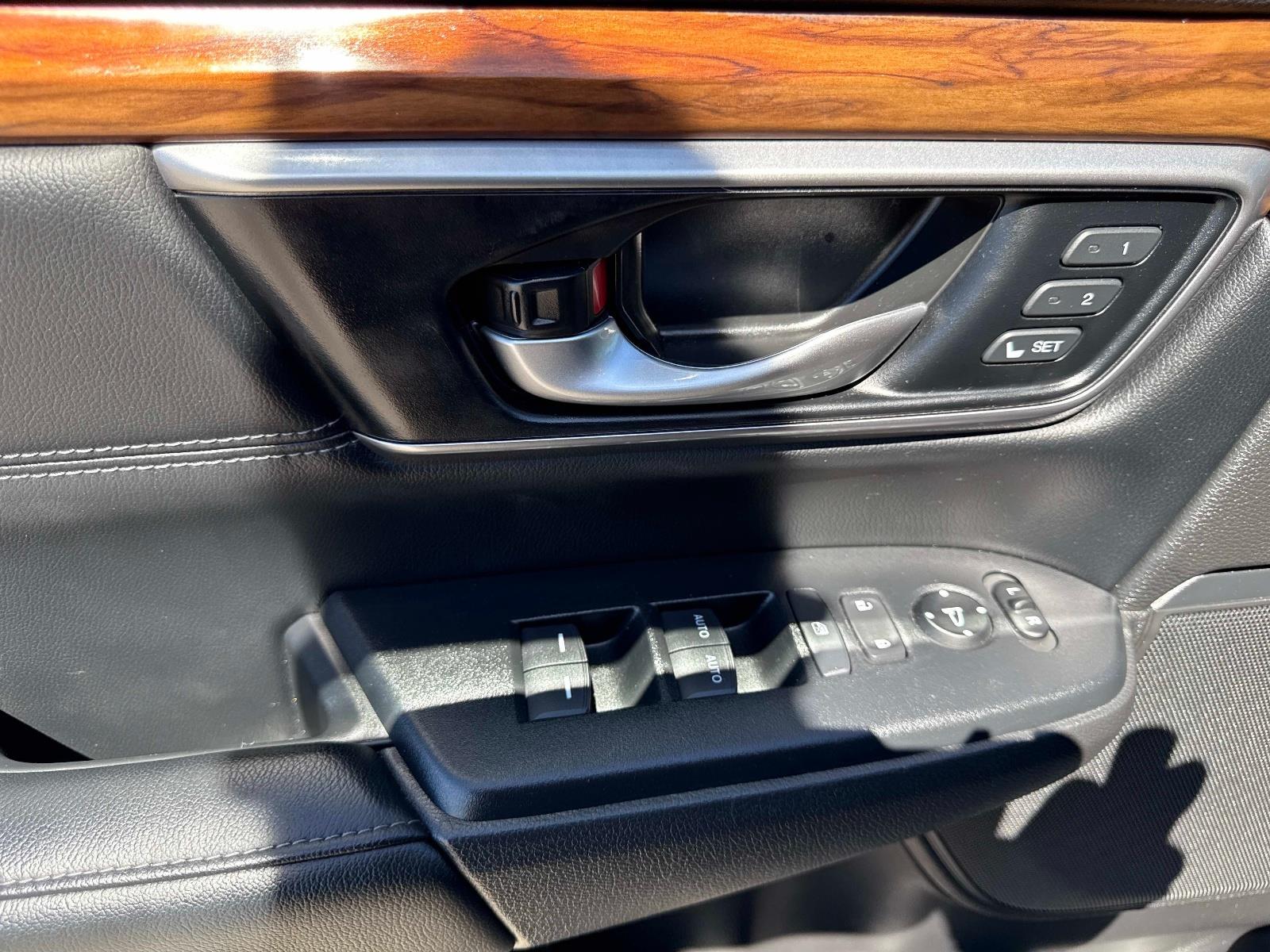 2022 Honda CR-V Hybrid Touring