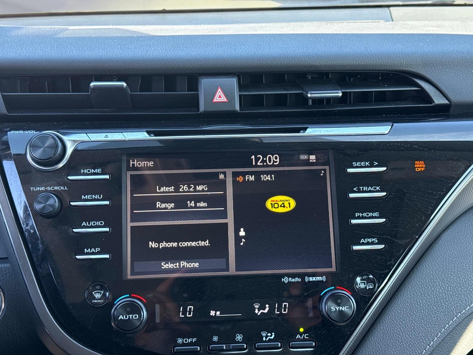 2020 TOYOTA CAMRY XSE