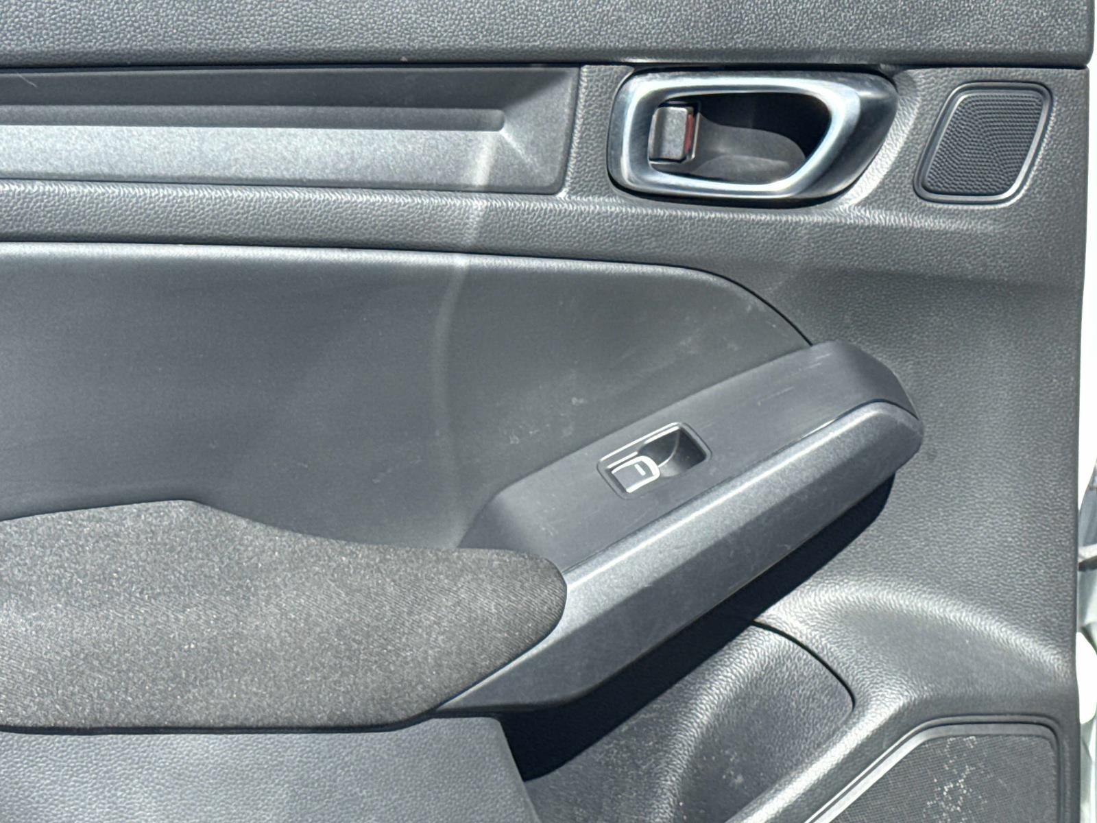 2024 Honda Civic Hatchback LX