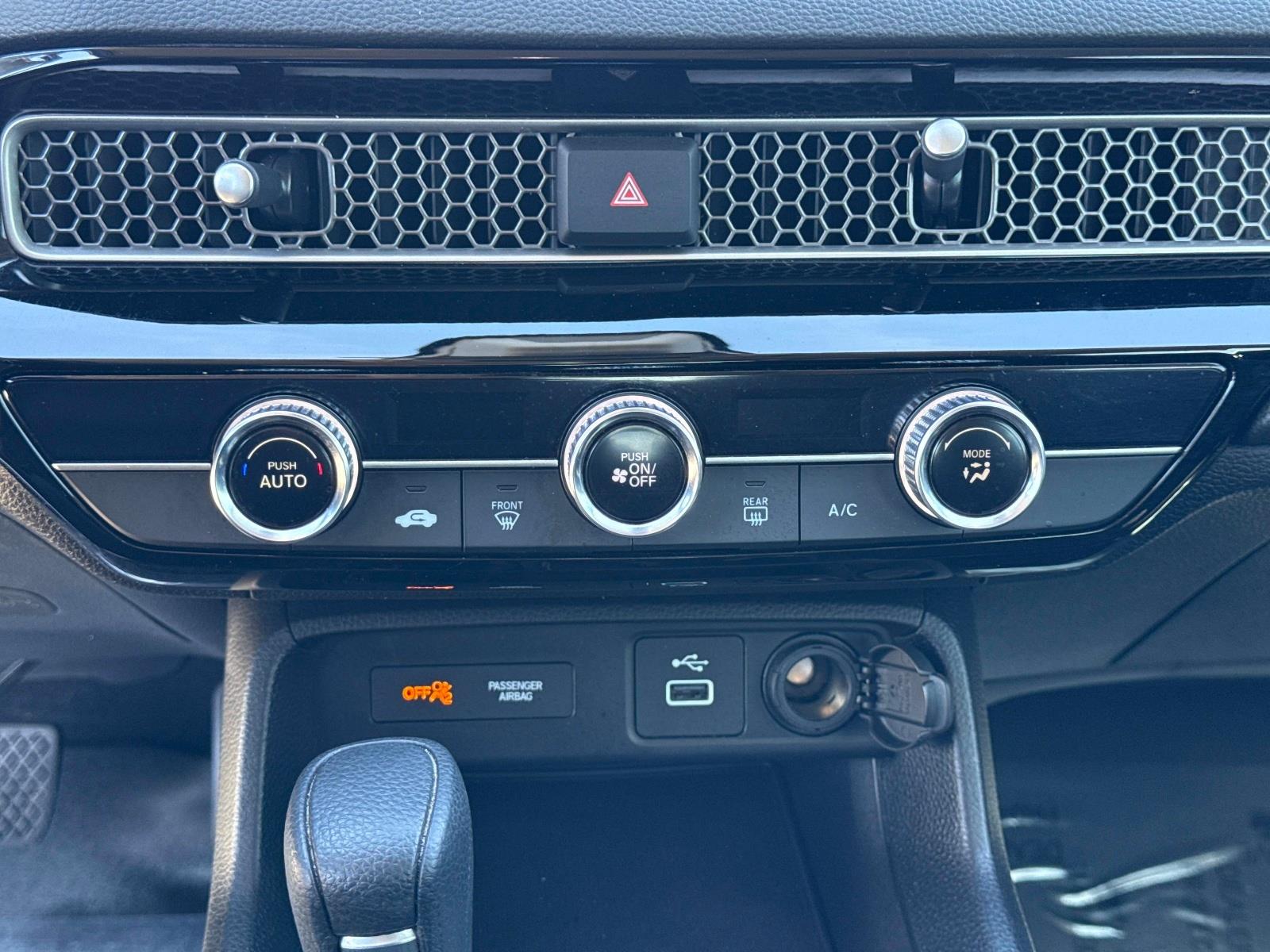 2024 Honda Civic Hatchback LX