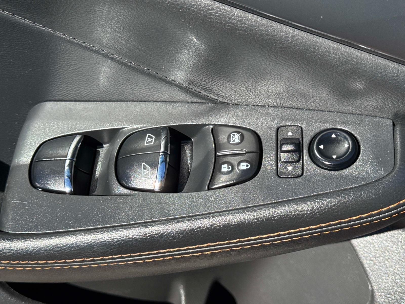 2020 Nissan Maxima SR