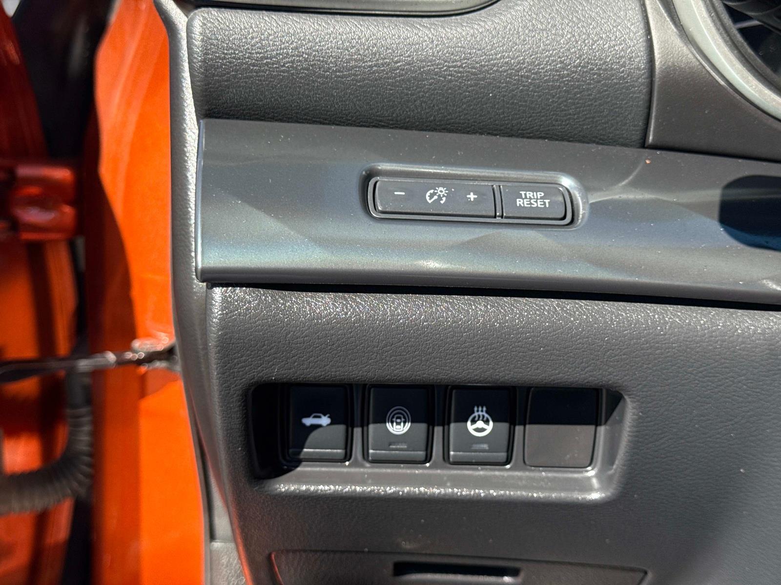 2020 Nissan Maxima SR