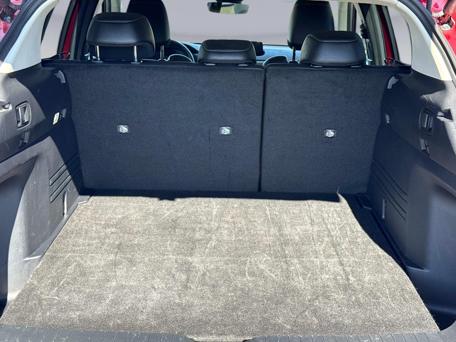 2024 Mazda CX-50 2.5 S Preferred Package