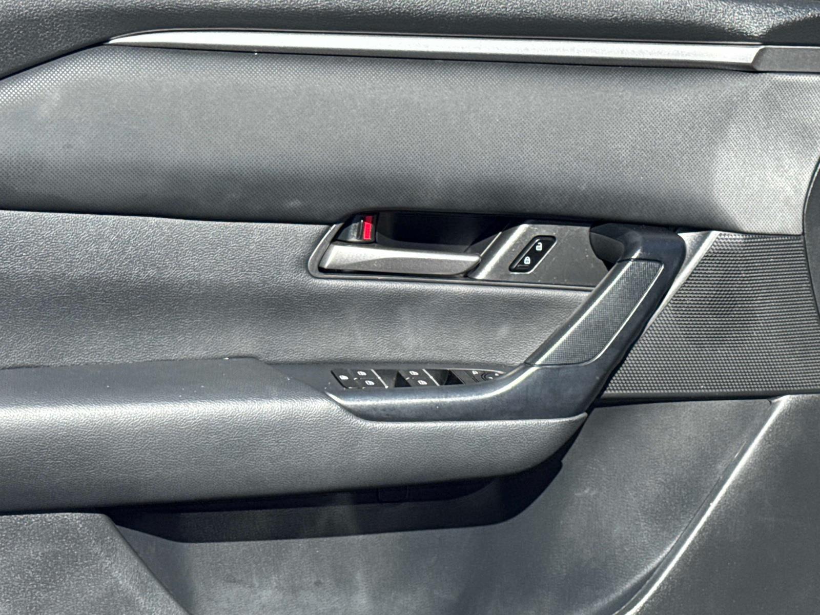 2024 Mazda CX-50 2.5 S Preferred Package