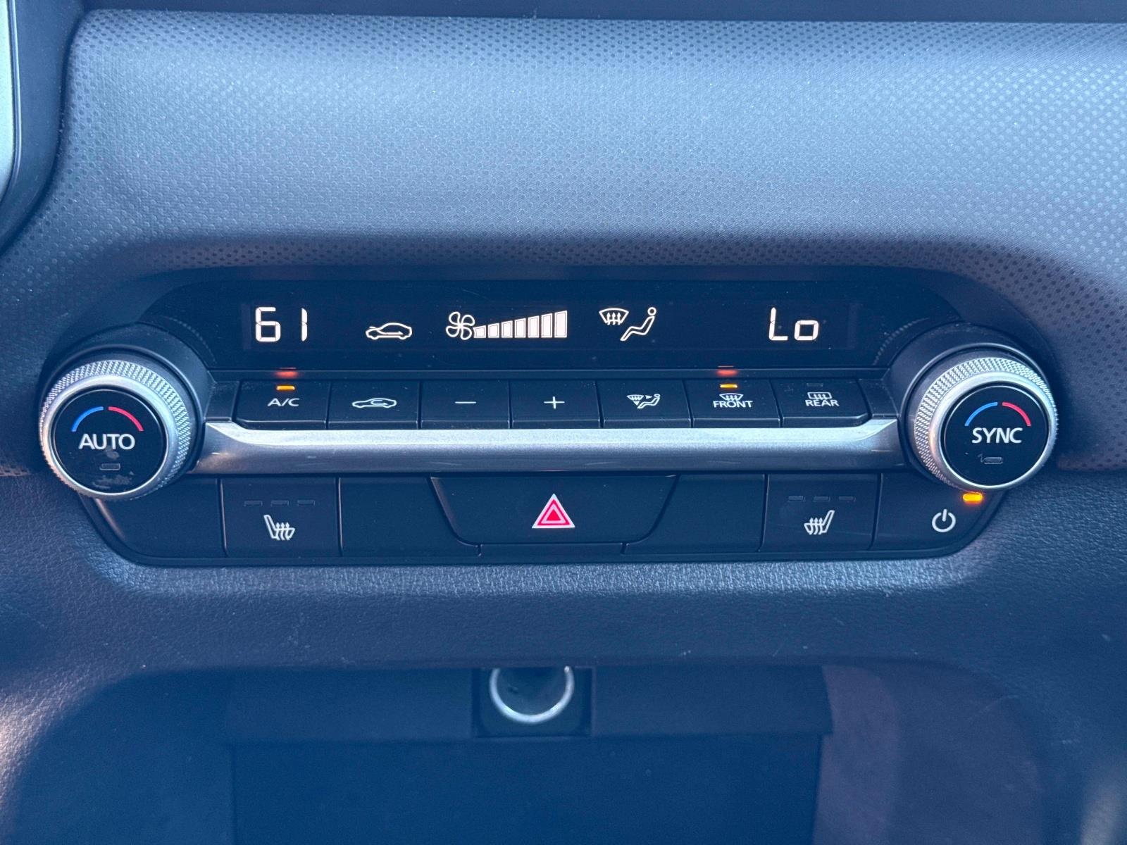 2024 Mazda CX-50 2.5 S Preferred Package