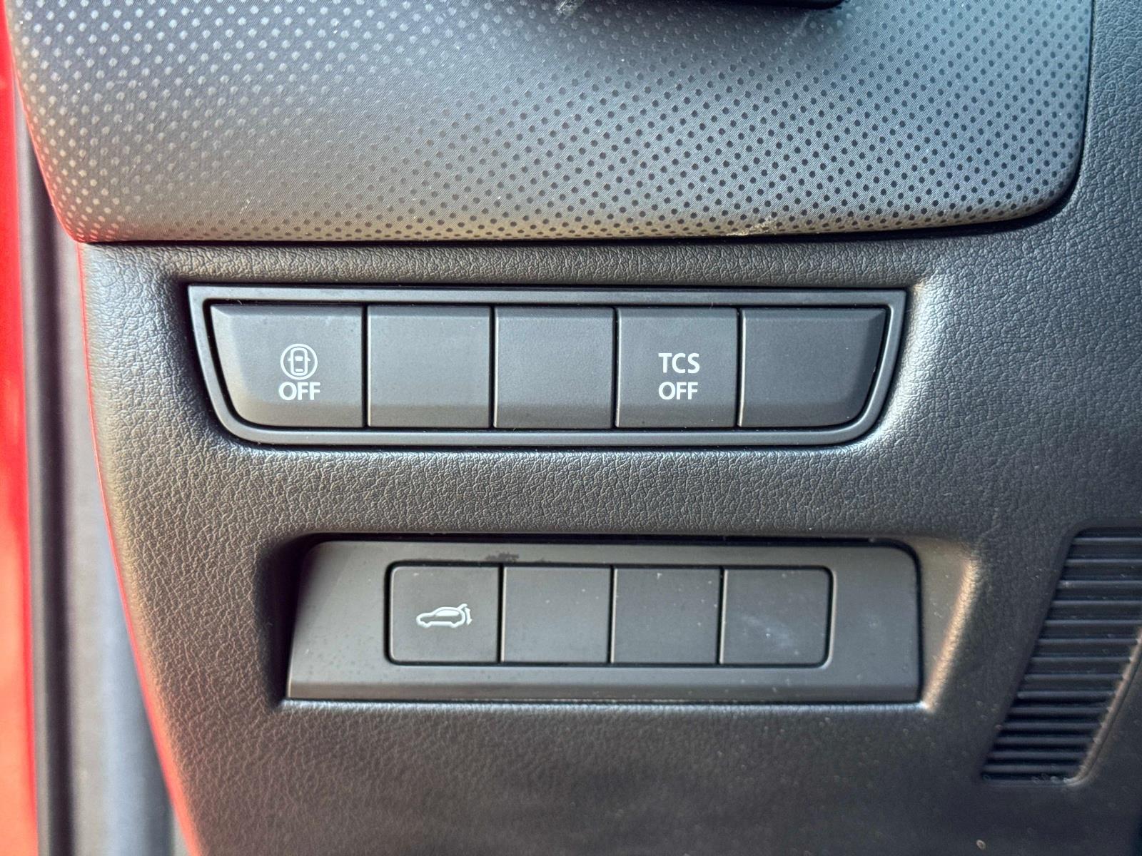 2024 Mazda CX-50 2.5 S Preferred Package