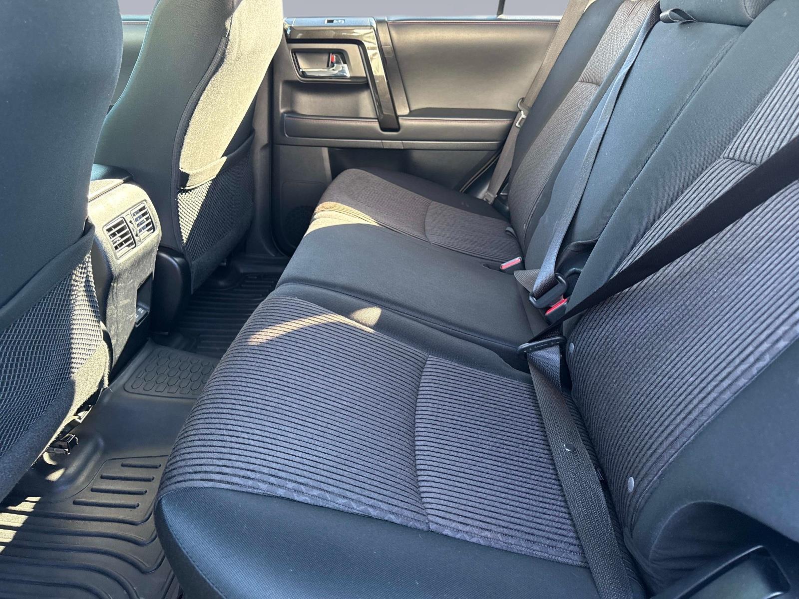 2022 Toyota 4Runner TRD Off-Road