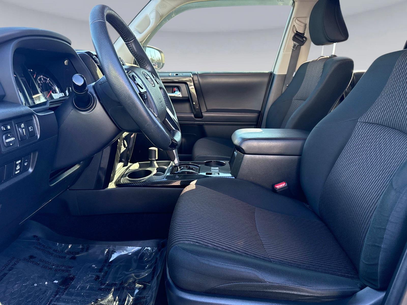 2022 Toyota 4Runner TRD Off-Road