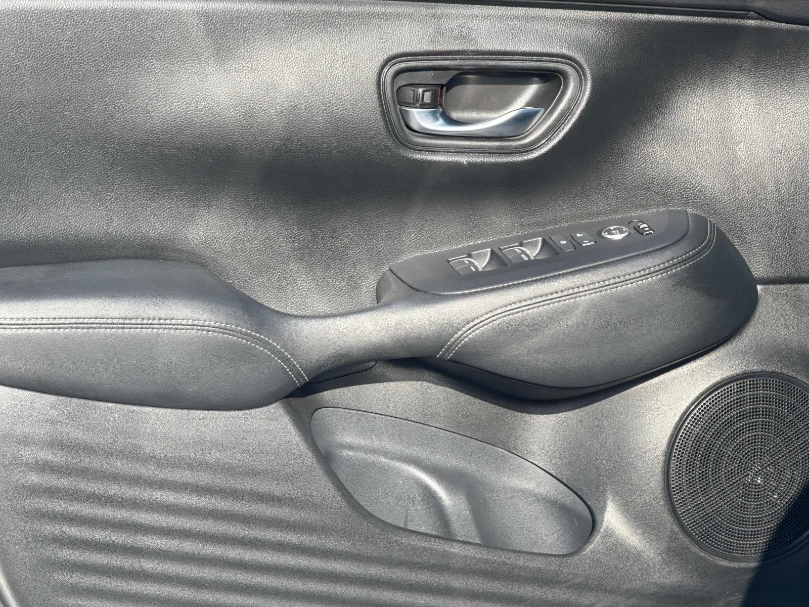 2023 Honda HR-V EX-L