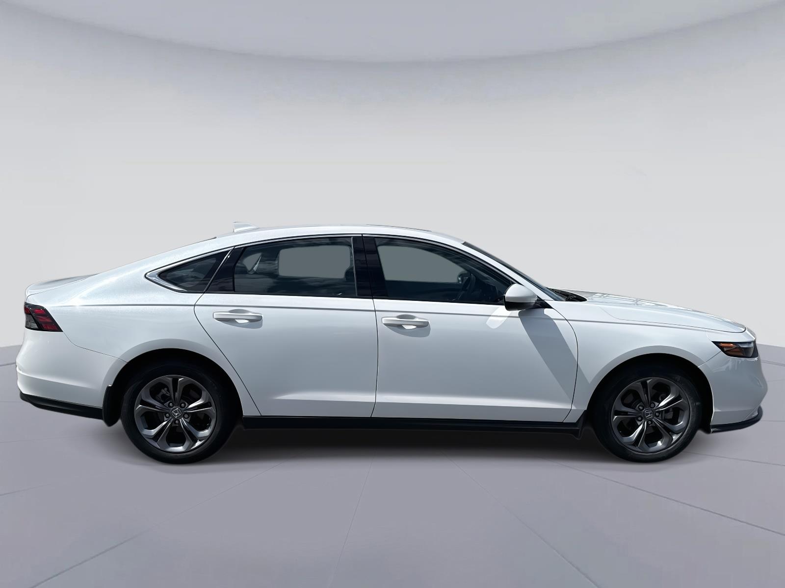 2023 Honda Accord Sedan EX