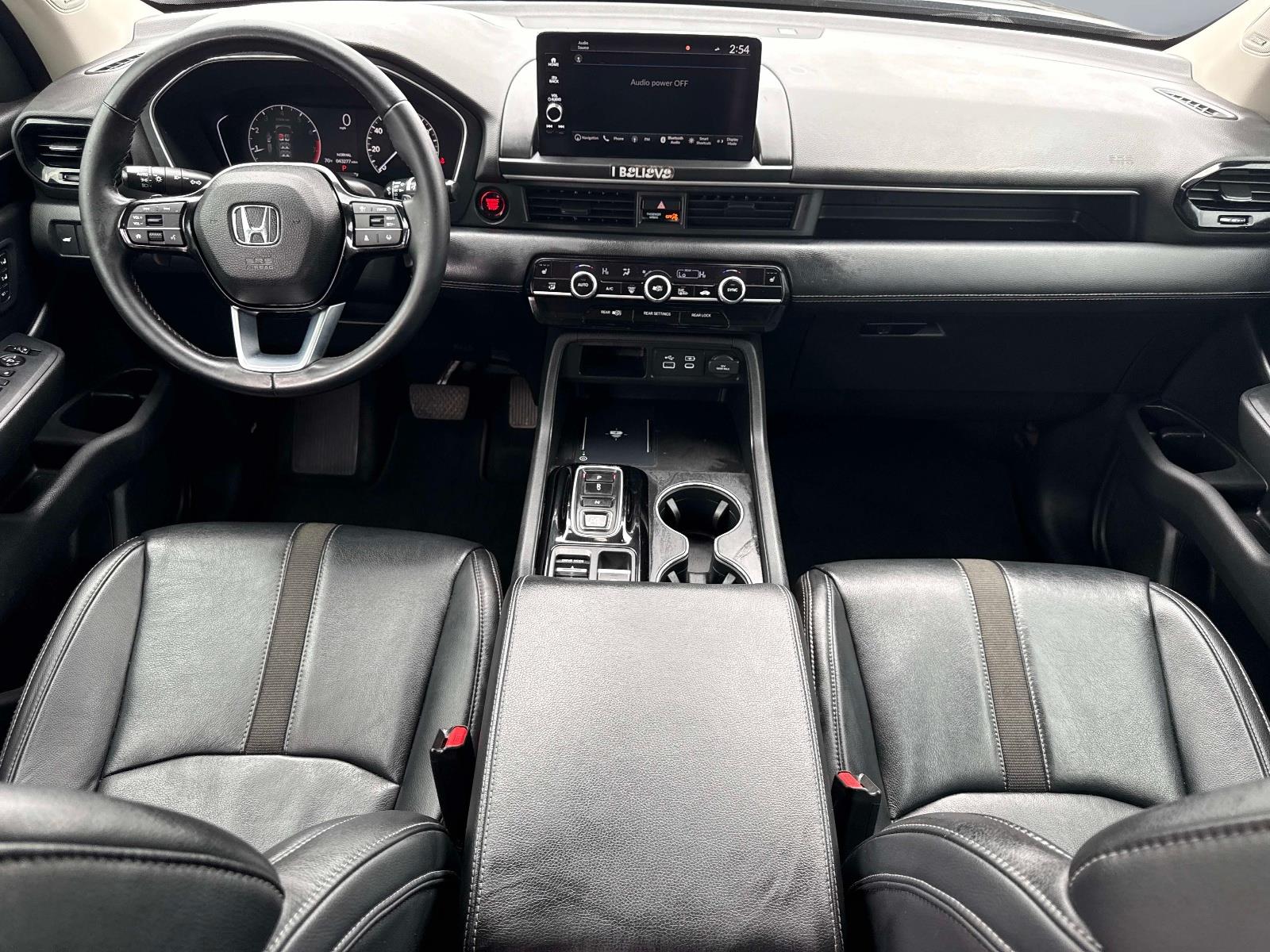 2023 Honda Pilot Touring