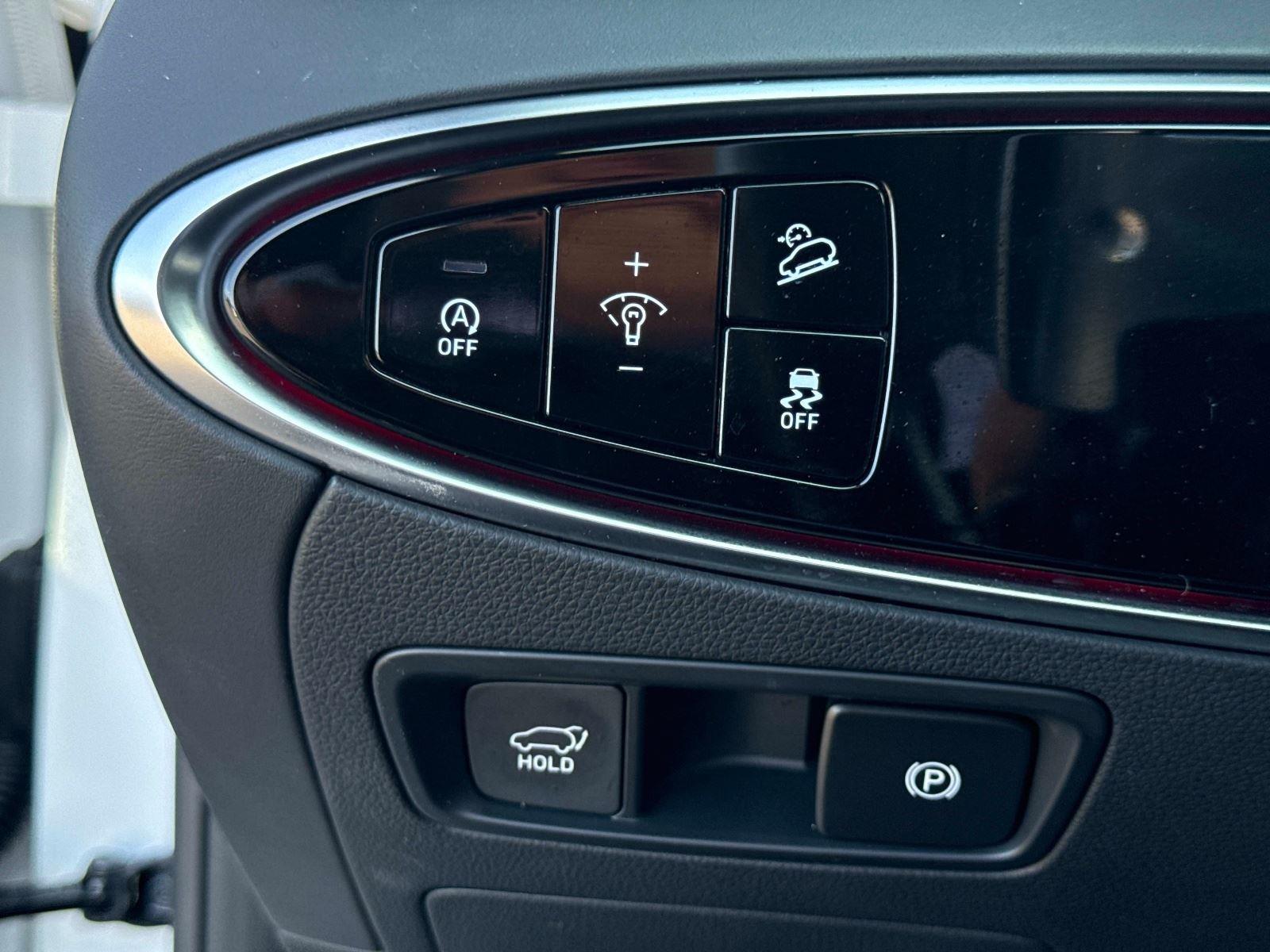 2022 Genesis GV70 2.5T