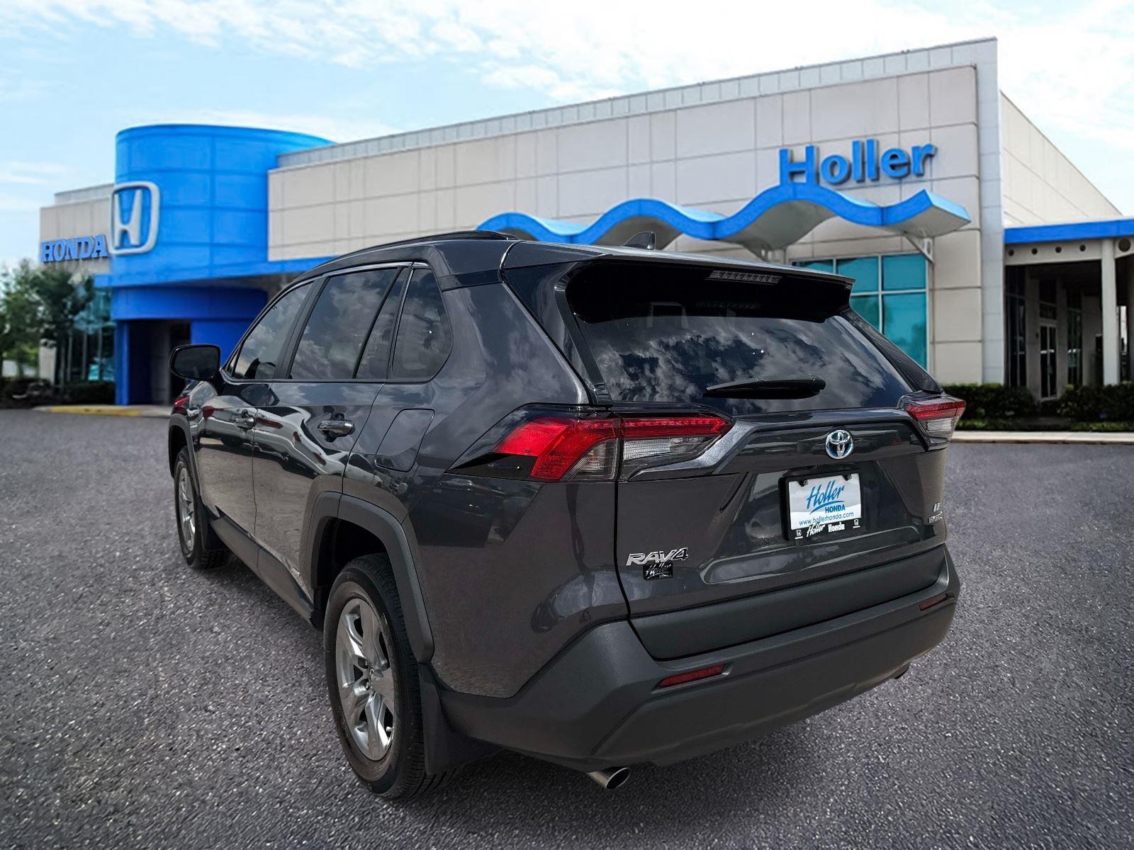 2024 Toyota RAV4 Hybrid LE