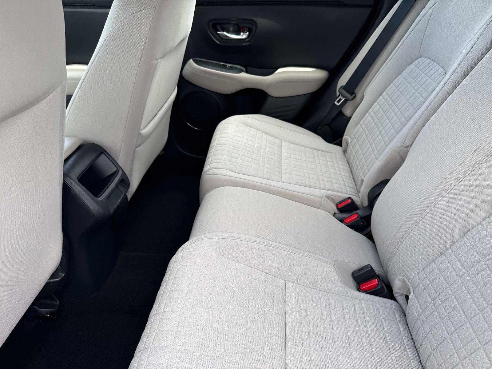 2023 HONDA HR-V LX