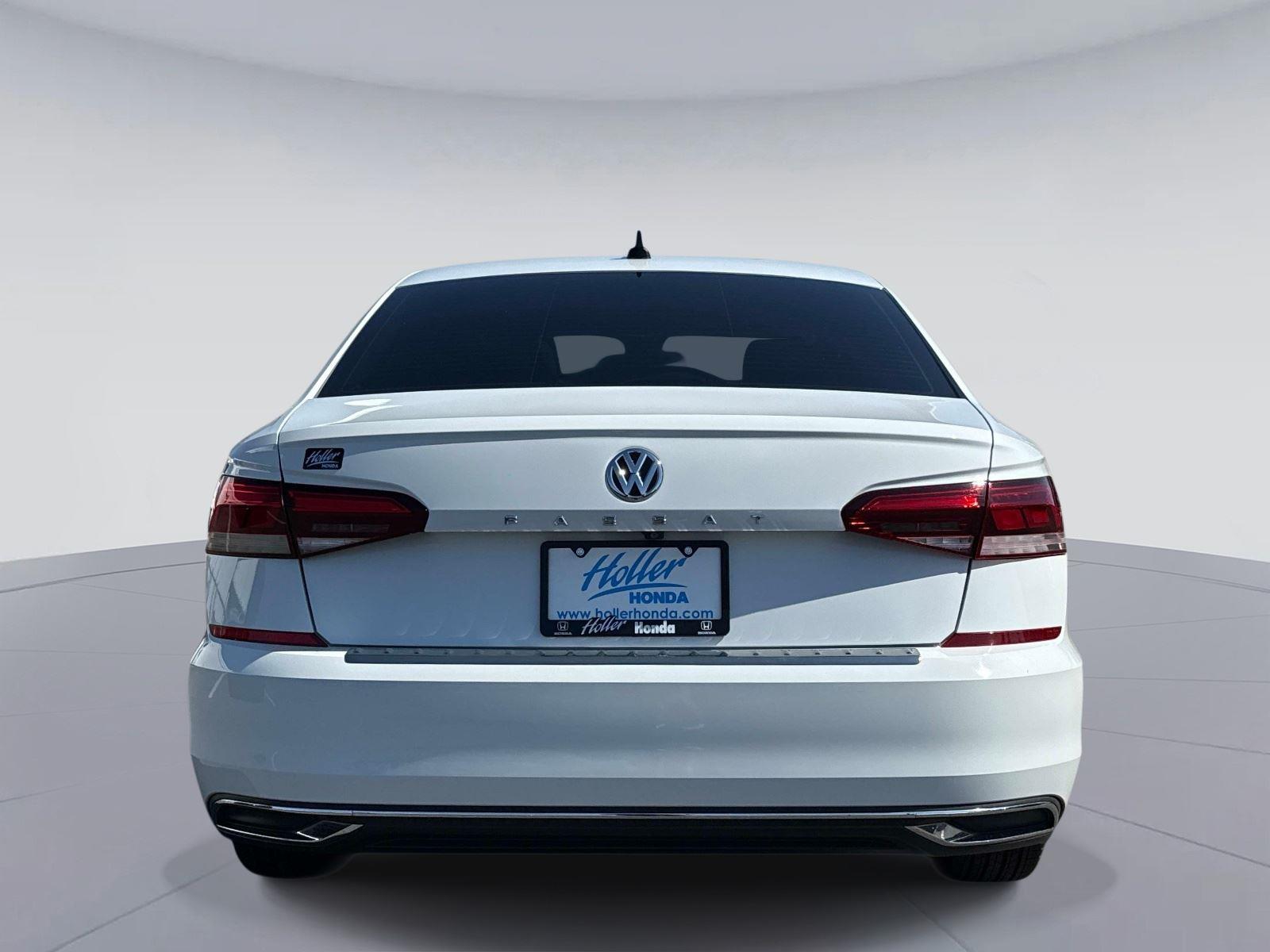 2022 VOLKSWAGEN PASSAT
