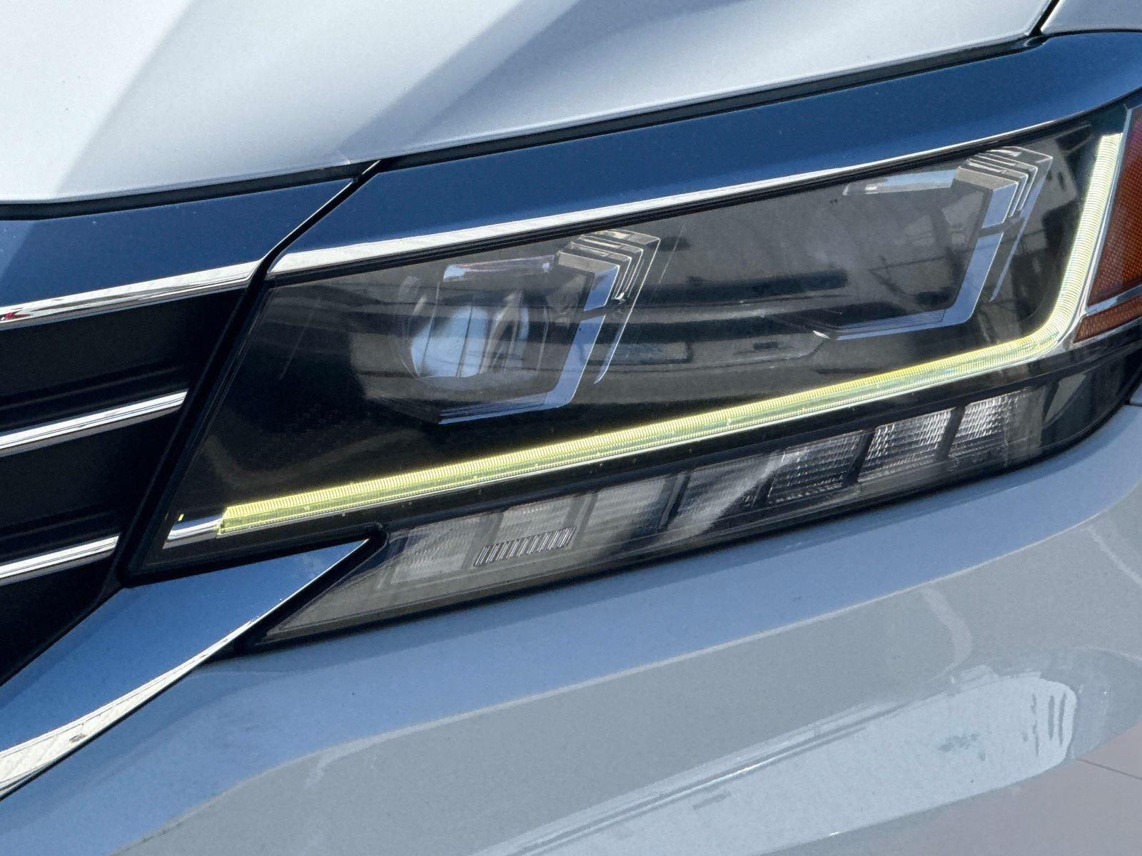 2022 VOLKSWAGEN PASSAT