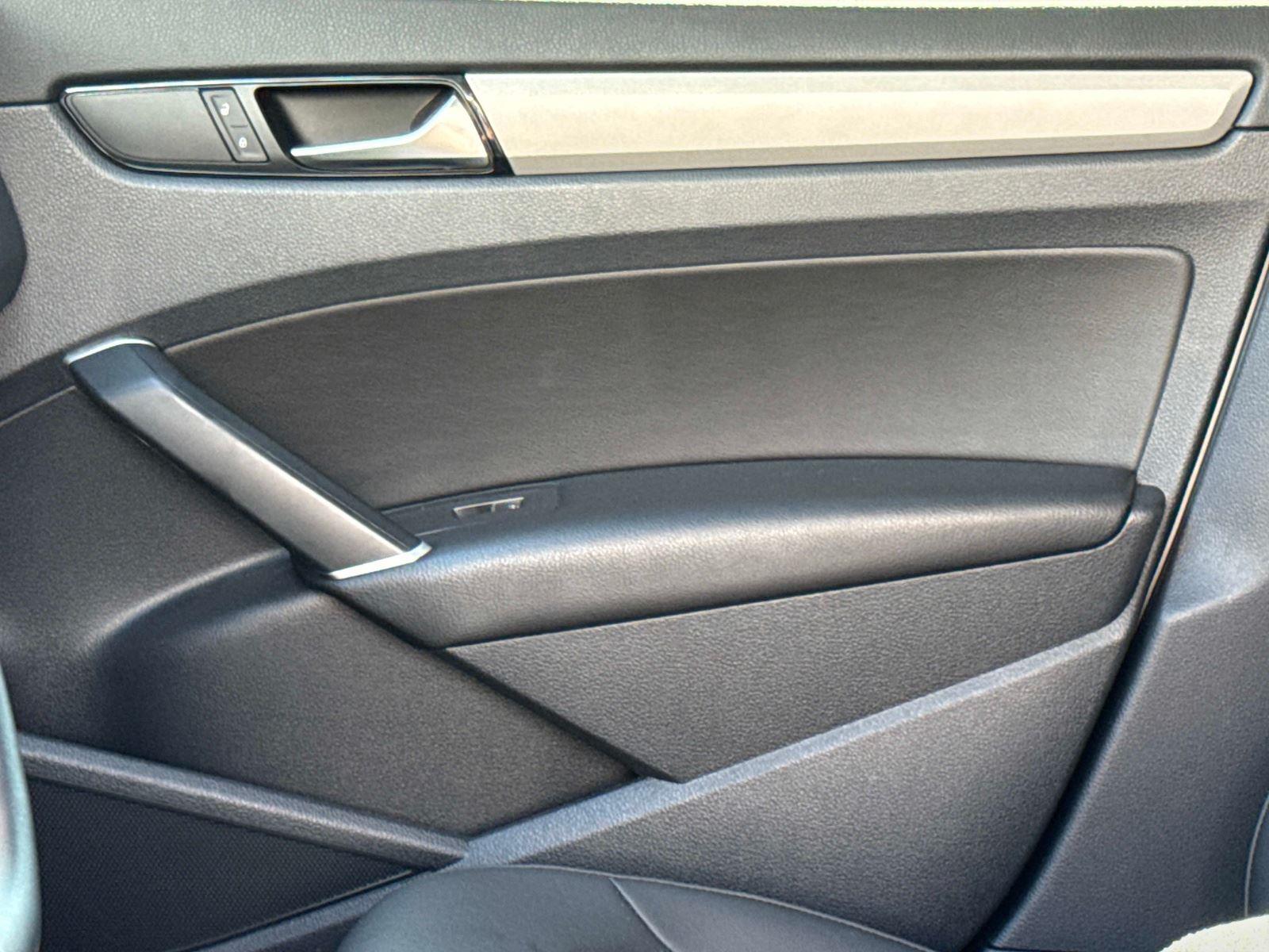 2022 VOLKSWAGEN PASSAT