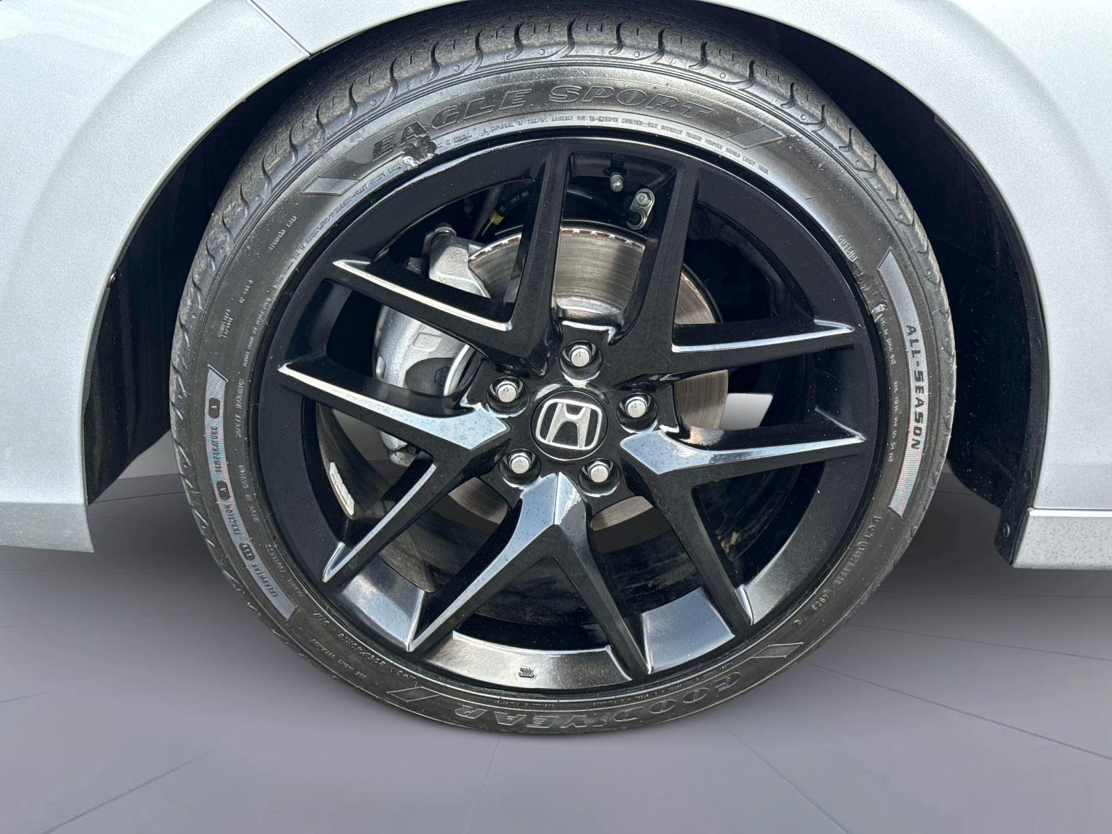 2024 Honda Civic Hatchback Sport - Photo 11