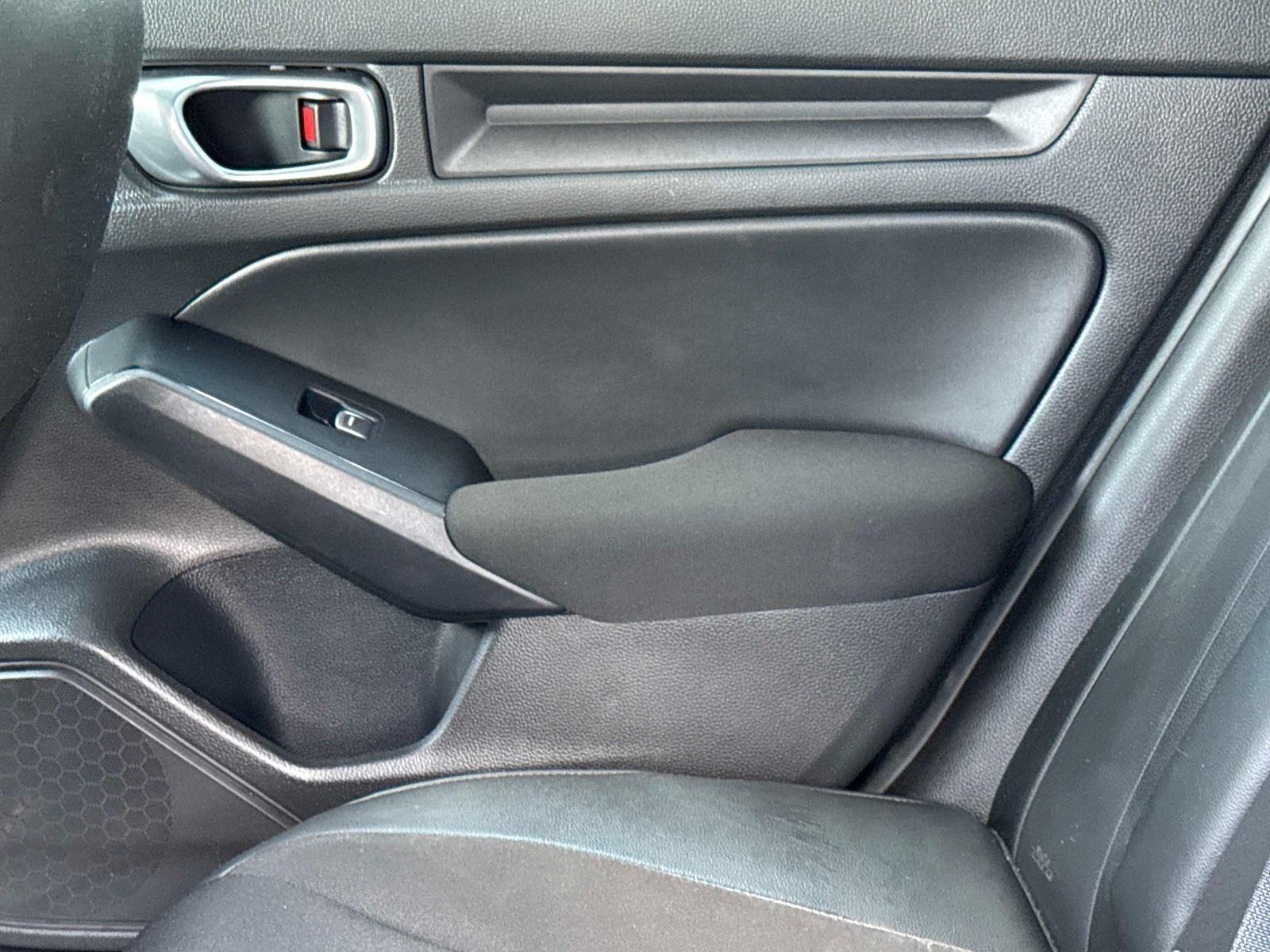 2024 Honda Civic Hatchback Sport - Photo 14