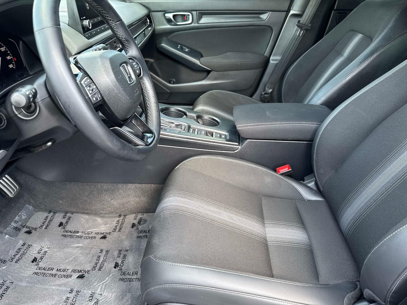 2024 Honda Civic Hatchback Sport - Photo 18