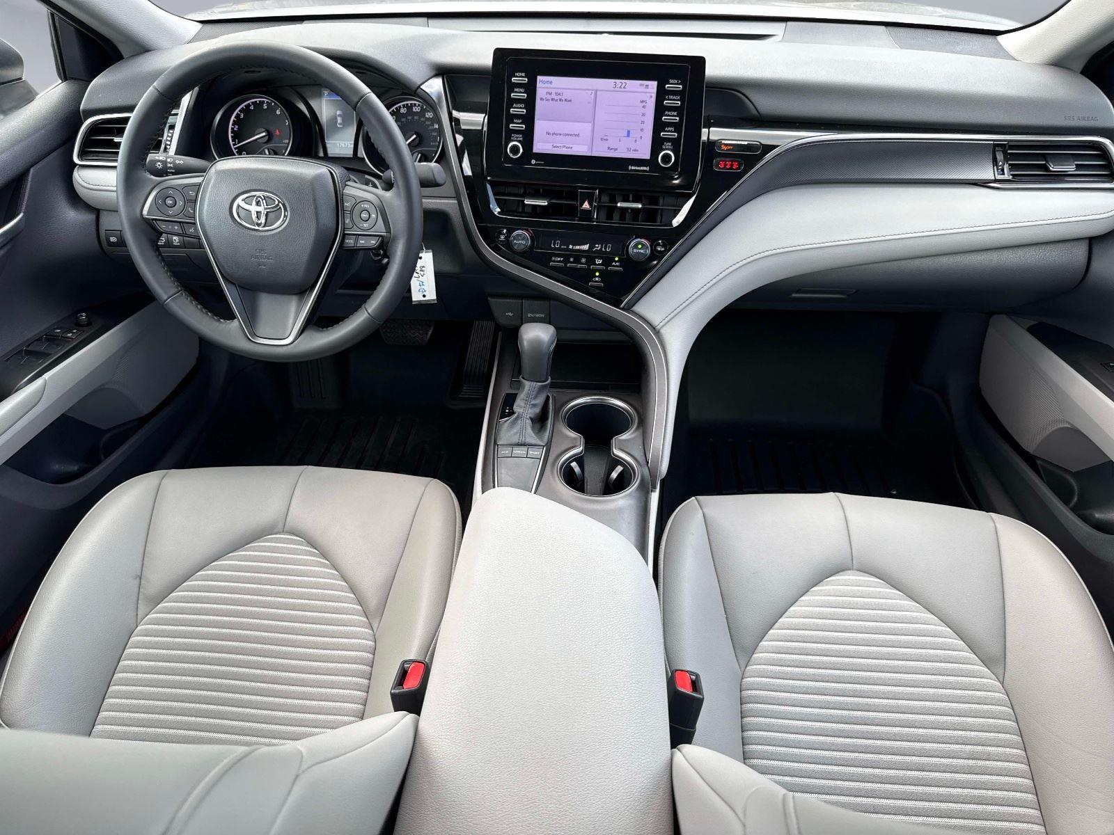 2024 TOYOTA CAMRY