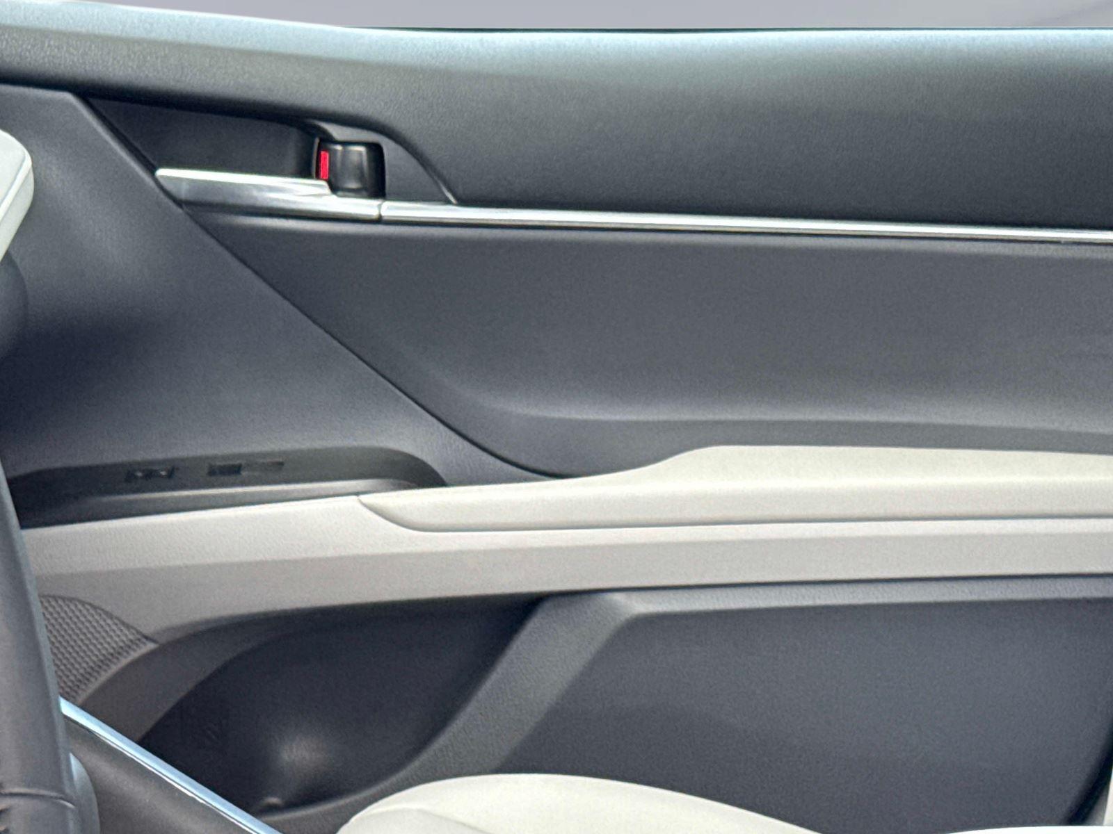 2024 TOYOTA CAMRY