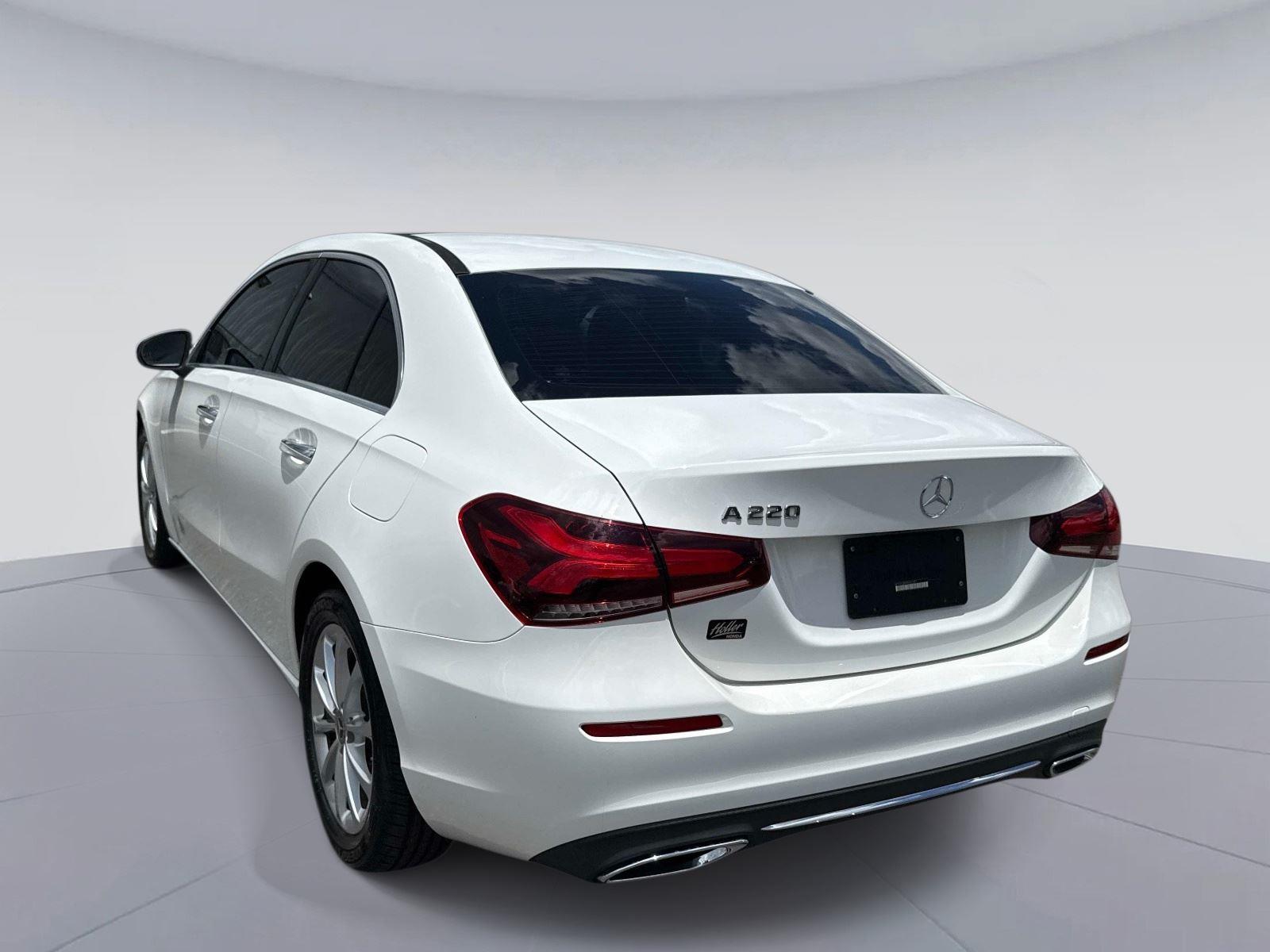 2022 Mercedes-Benz A-Class A 220