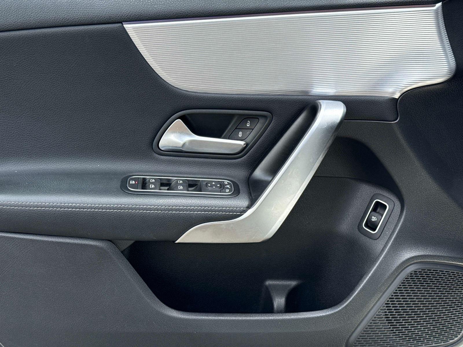 2022 Mercedes-Benz A-Class A 220