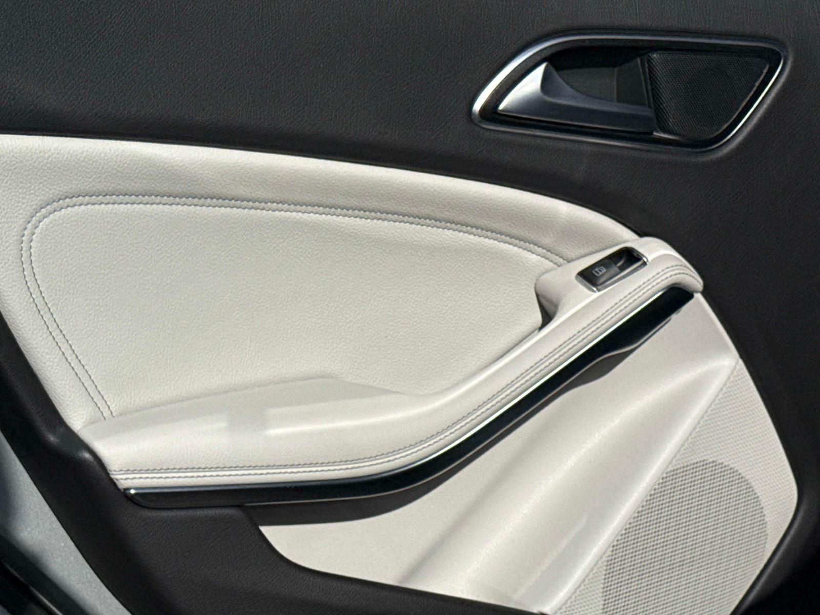 2016 Mercedes-Benz GLA GLA 250