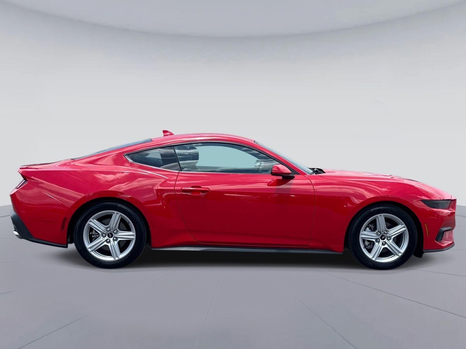 2026 FORD MUSTANG